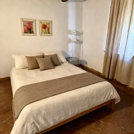 Navona Fox House 3 Nyaraló